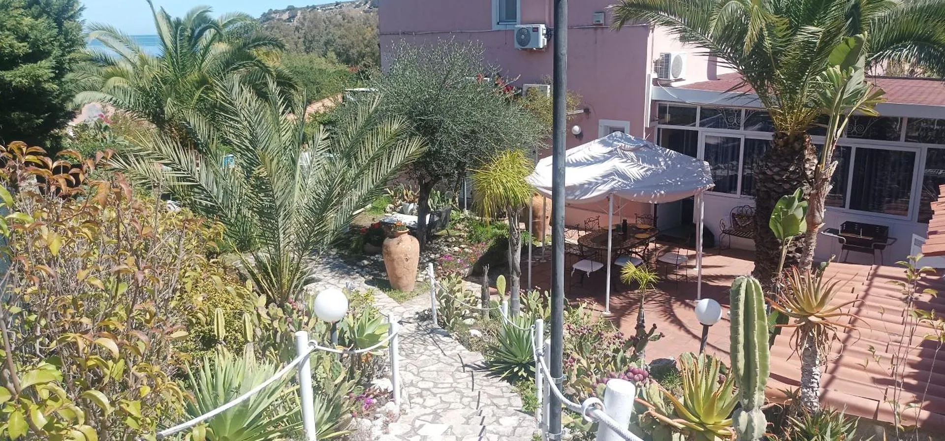 Holiday home Bludream Villa Augusta Italy